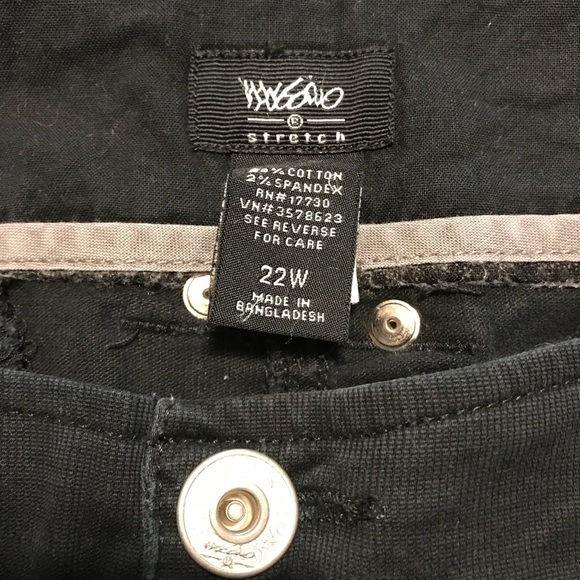 Plus size black shorts by mossimo - Picture 3 of 3